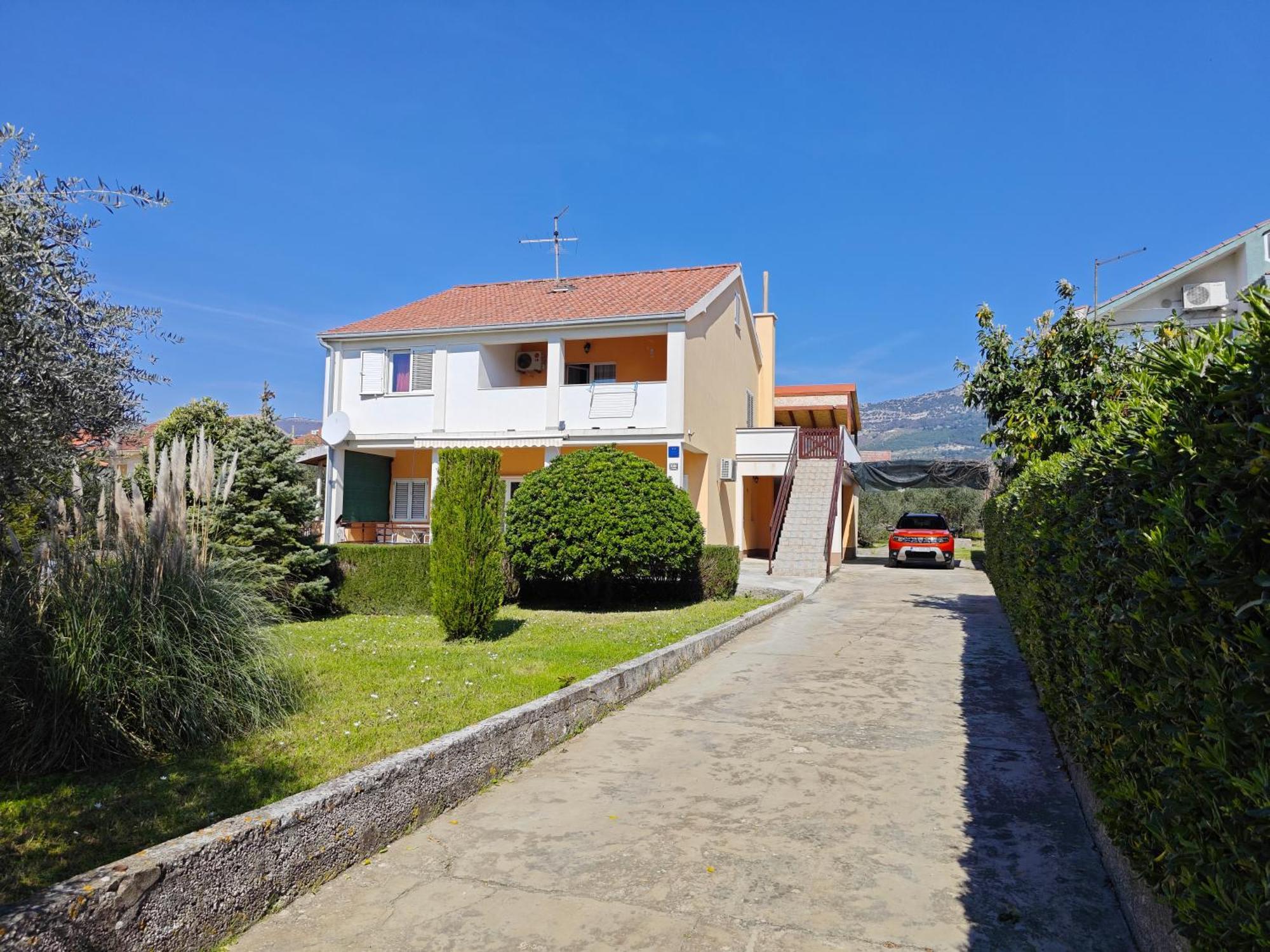 Apartment Paula Kaštela Exterior foto